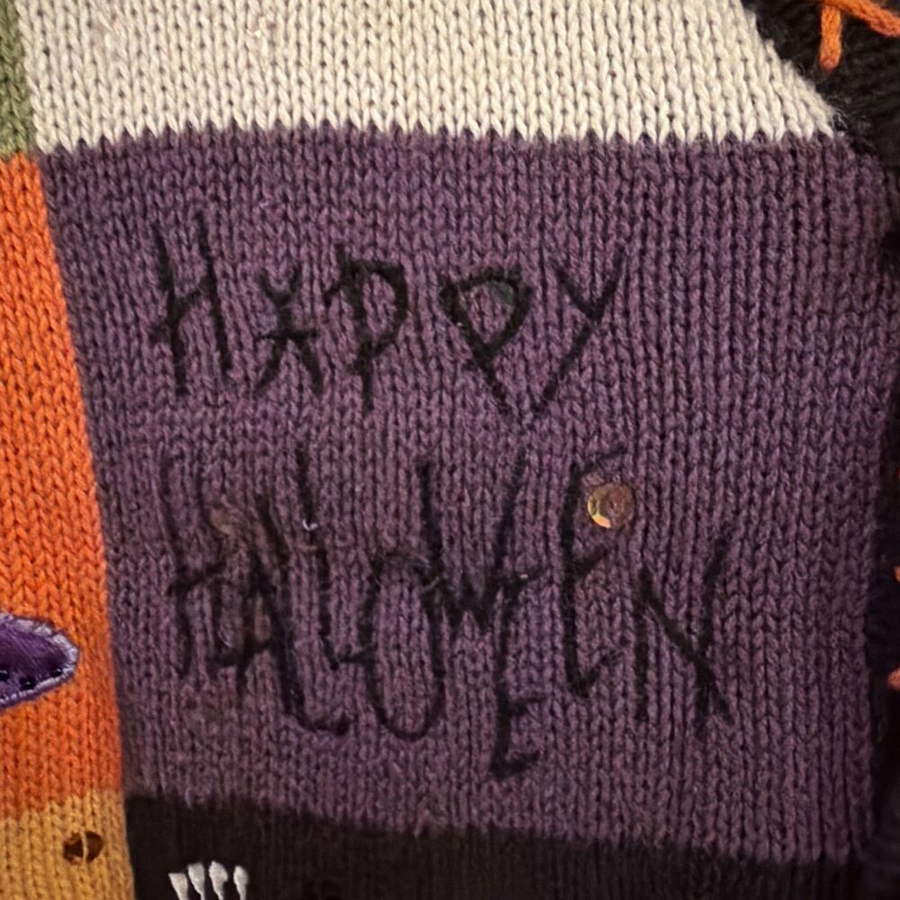 Vintage Halloween Patchwork Sweater Vest XL Black Cat Pumpkin Sequin Spooky.EUC! - Picture 14 of 16